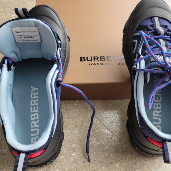 Burberry Arthur in Midnight Navy, size 43 - Picture 3 of 9